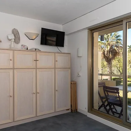 Proche Avec Parking Pour 2 Pers. - Fr-1-803-11 * Le Lavandou