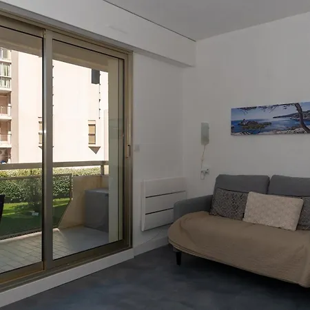 Proche Avec Parking Pour 2 Pers. - Fr-1-803-11 Apartment Le Lavandou